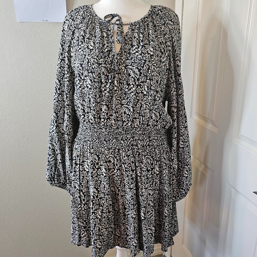 GAP Floral Long-Sleeve Smocked Waist Dress